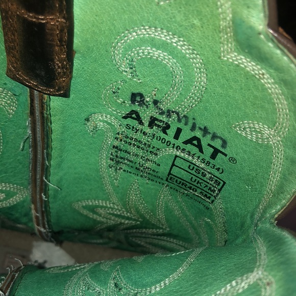 Ariat Round Up Square Toe Western Boots - Picture 4 of 4